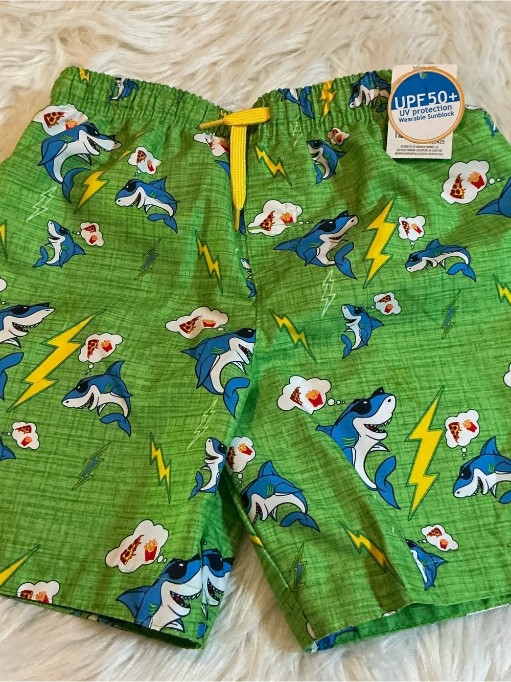 NWT 4T UPF 50+ Kinnly Green Boys Shark Swim Trunks with Lightning Bolts & Pizza